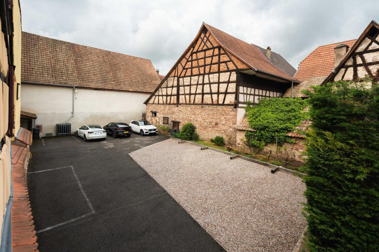 Les Suites - La Cour St Fulrad サン・ティポリット エクステリア 写真